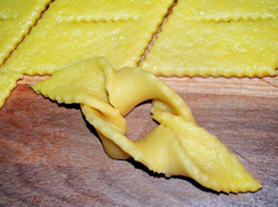 igazo törékeny csöröge