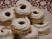 Karácsonyi linzer tojáshabbal